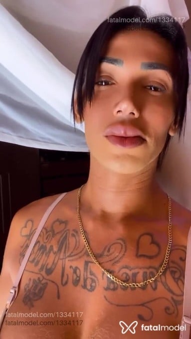 Acompanhante travesti morena (o) de olhos castanhos em Uberlândia - Anny Grande