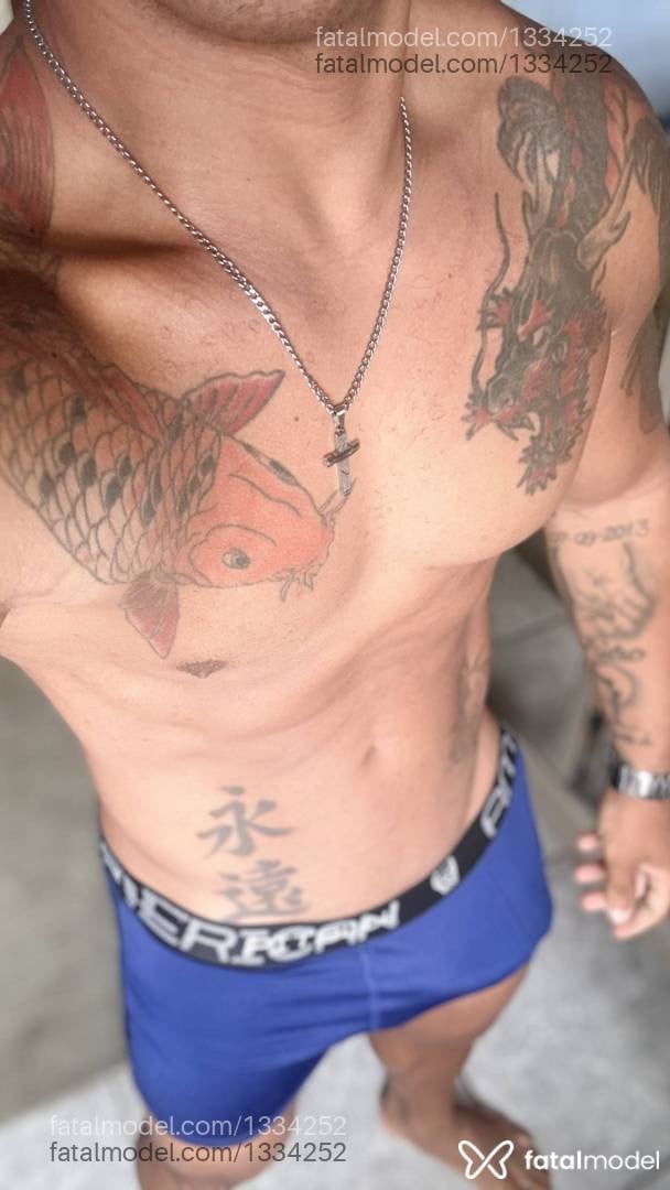 Acompanhante homem morena (o) de olhos verdes em Belo Horizonte Acompanhante homem morena (o) de olhos verdes em Belo Horizonte - PIT BULL