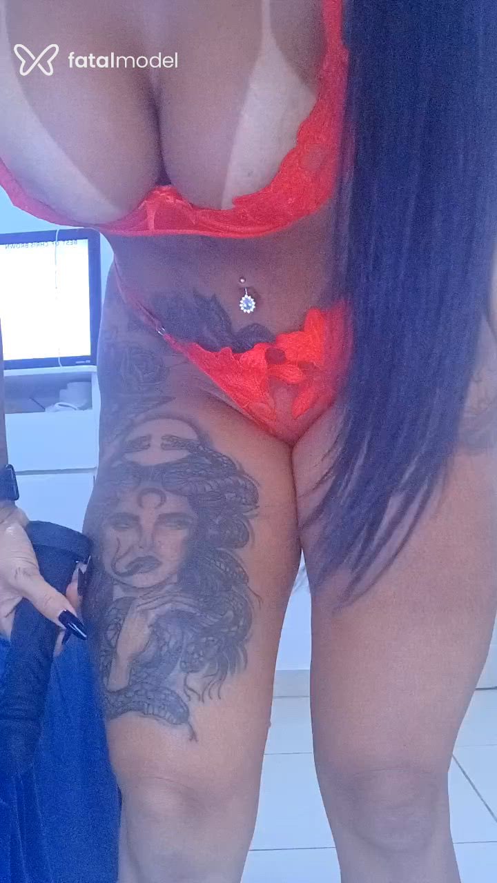 Acompanhante mulher morena (o) de olhos mel em Juiz de Fora - Nicolly Ferrari