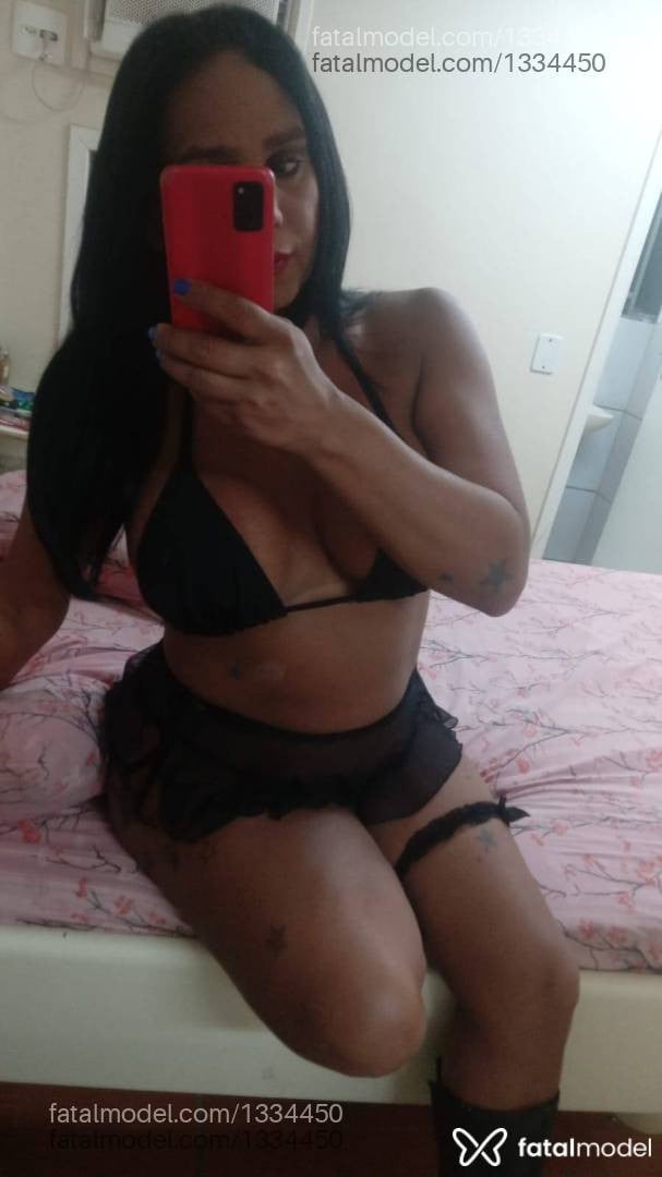 Acompanhante travesti morena (o) de olhos castanhos em Rondonópolis - Noêmia abravanel