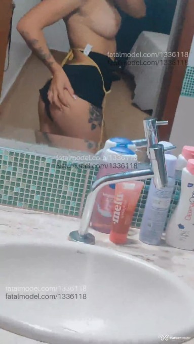 Acompanhante mulher ruiva (o) de olhos castanhos em Caldas Novas - Sandy Silva
