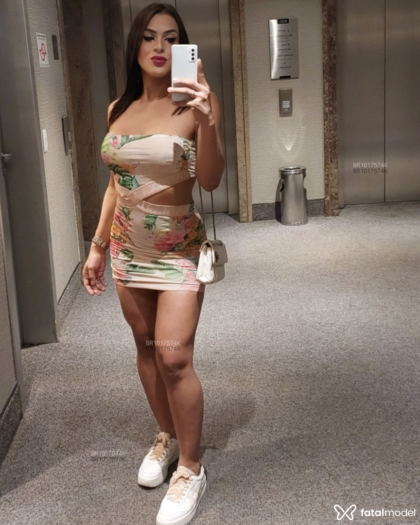 Acompanhante mulher trans morena (o) de olhos castanhos em São Paulo - Lunna victoria
