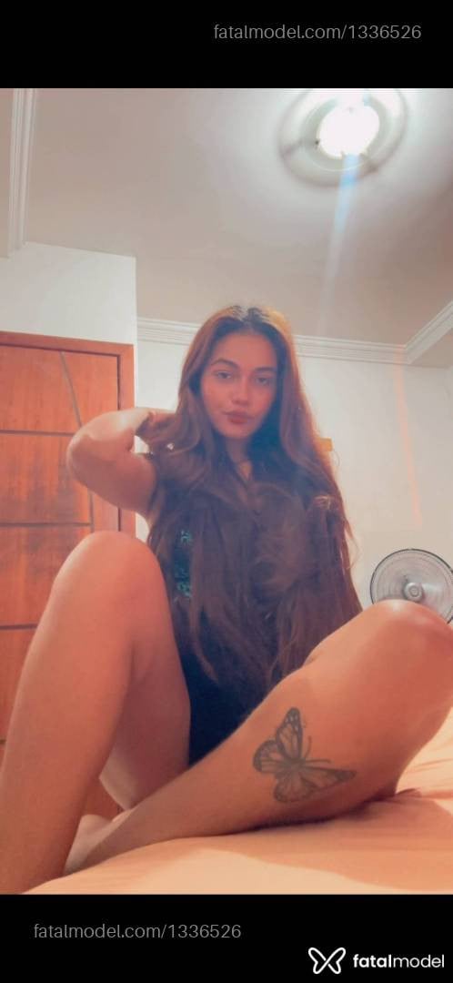 Acompanhante mulher ruiva (o) de olhos castanhos - Lara Santana
