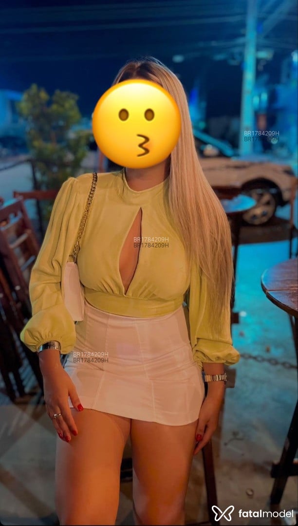 Acompanhante mulher loira (o) de olhos azuis - Gabriela Silva Acompanhante mulher loira (o) de olhos azuis - Gabriela Silva