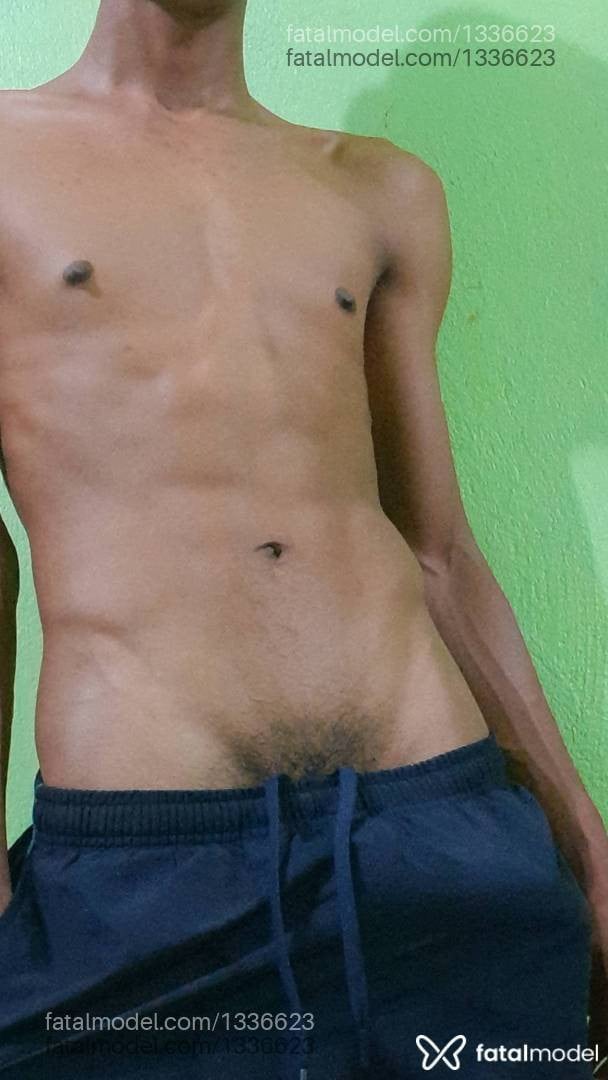 Acompanhante homem morena (o) de olhos castanhos - Nilldo