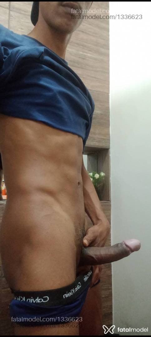Acompanhante homem morena (o) de olhos castanhos - Nilldo