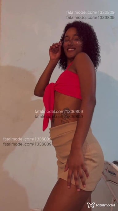 Acompanhante mulher morena (o) de olhos castanhos em Vitória - Pérola Rosa