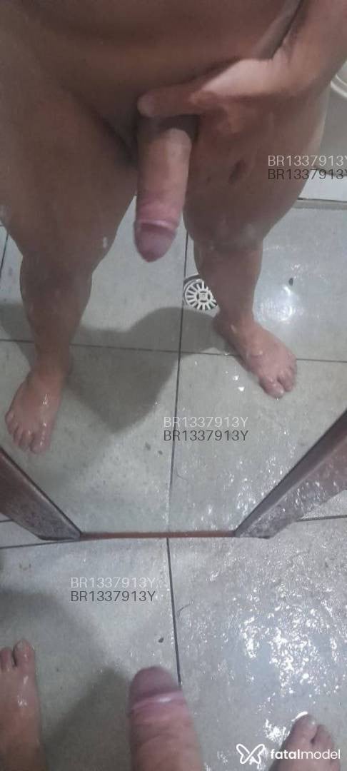 Acompanhante mulher trans morena (o) de olhos mel - Thaissa Klempe