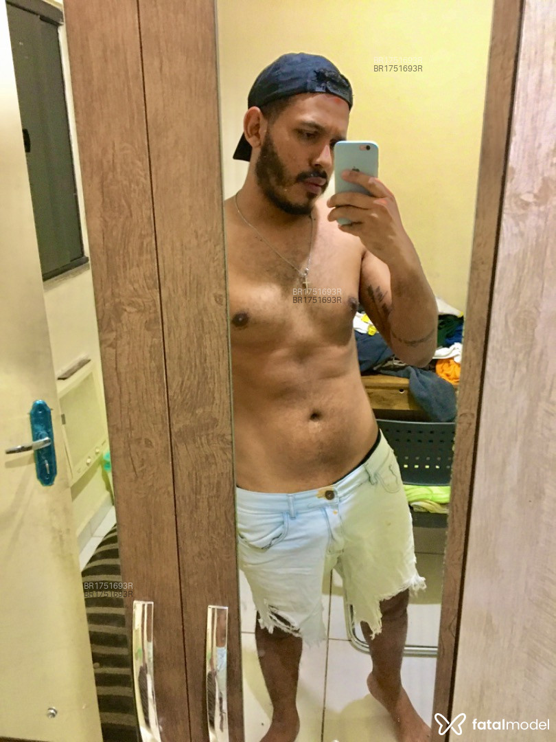 Acompanhante homem morena (o) de olhos pretos em Rio de Janeiro - Luaãrmss