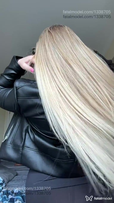 Acompanhante mulher loira (o) de olhos verdes em Passo Fundo - Bianca Tieli