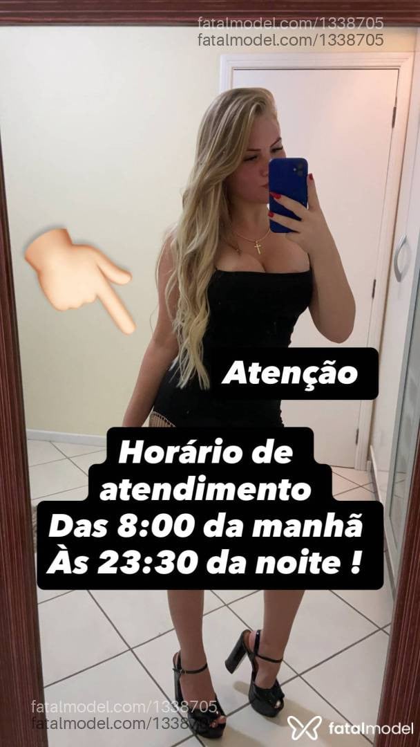 Acompanhante mulher loira (o) de olhos verdes - Bianca Tieli