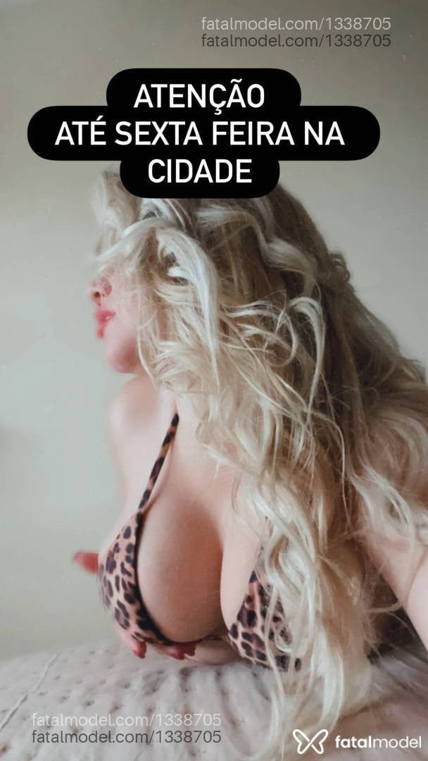 Acompanhante mulher loira (o) de olhos verdes - Bianca Tieli