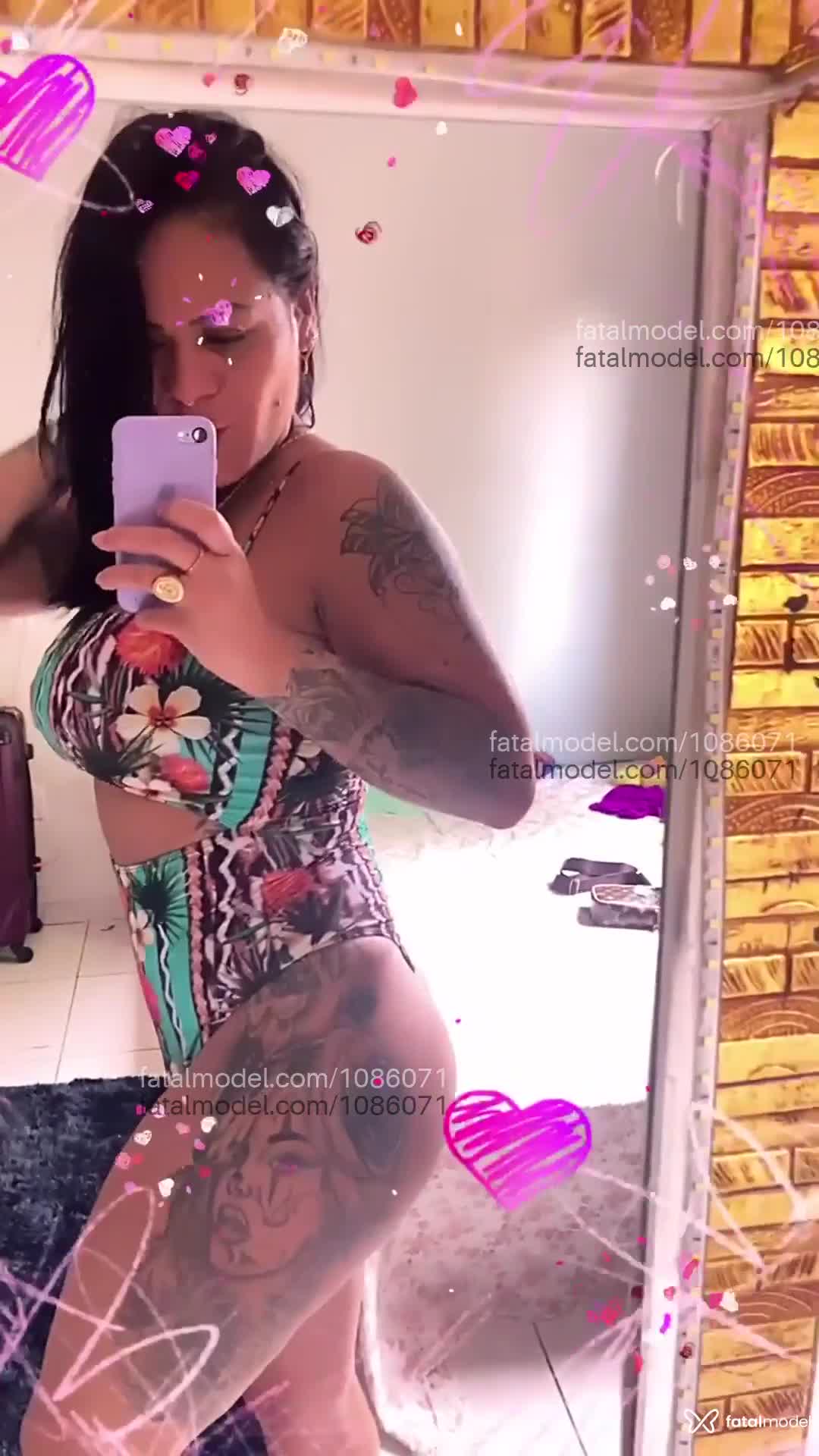 Acompanhante mulher morena (o) de olhos castanhos em Araxá - Kelly
