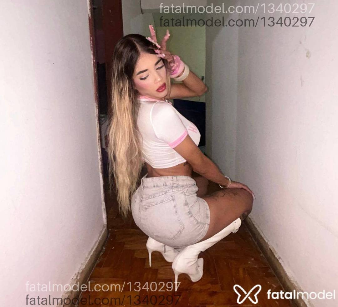 Acompanhante mulher trans loira (o) de olhos castanhos em Ilhéus Acompanhante mulher trans loira (o) de olhos castanhos em Ilhéus - Biaaa Nifeta