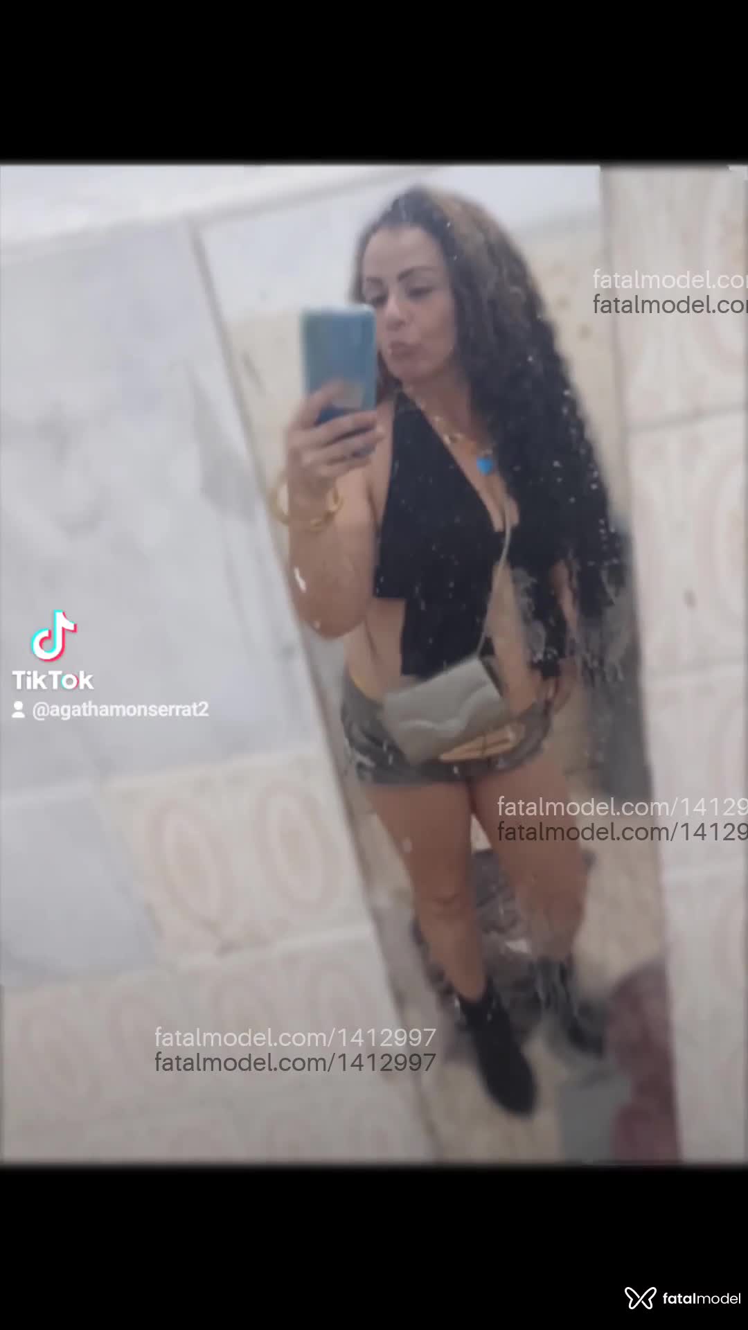 Acompanhante mulher com cabelo castanho de olhos mel em São Gonçalo - Núbia perola