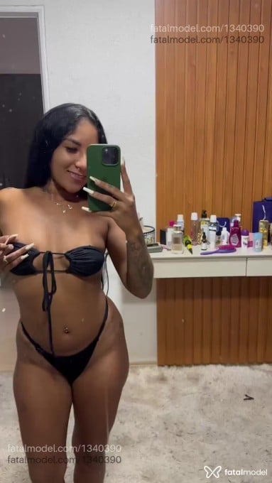 Acompanhante mulher morena (o) de olhos castanhos em Lagoa Santa - Indianara Runchel