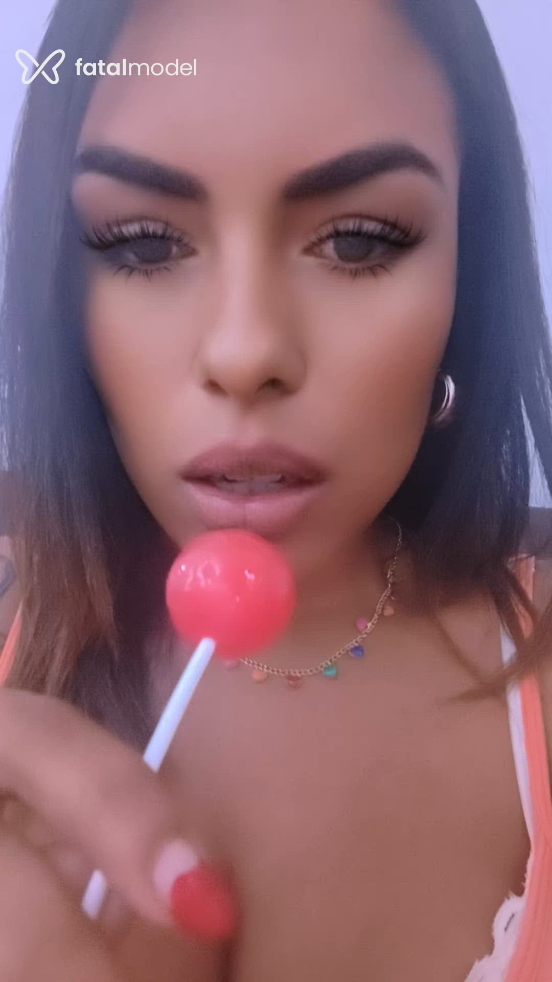 Acompanhante mulher com cabelo castanho de olhos castanhos - Amanda Acompanhante mulher com cabelo castanho de olhos castanhos - Amanda