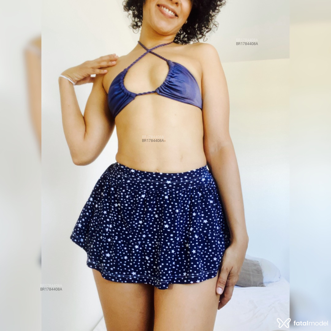 Acompanhante mulher morena (o) de olhos castanhos em Virtual Acompanhante mulher morena (o) de olhos castanhos em Virtual - Juli Mendes
