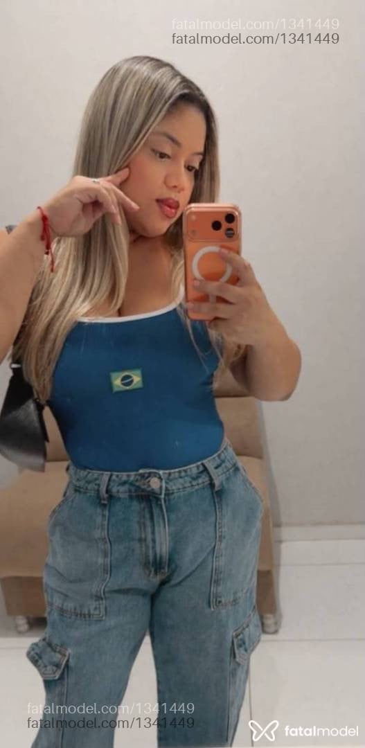Acompanhante mulher loira (o) de olhos castanhos em Palmas - Eduarda Sanches