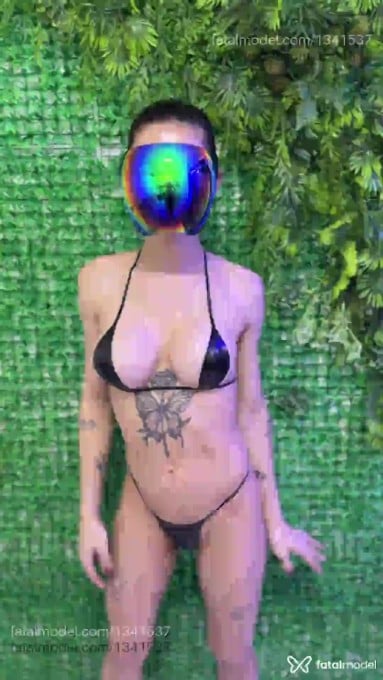 Acompanhante mulher trans com cabelo castanho de olhos castanhos em Porto Alegre - Antonella