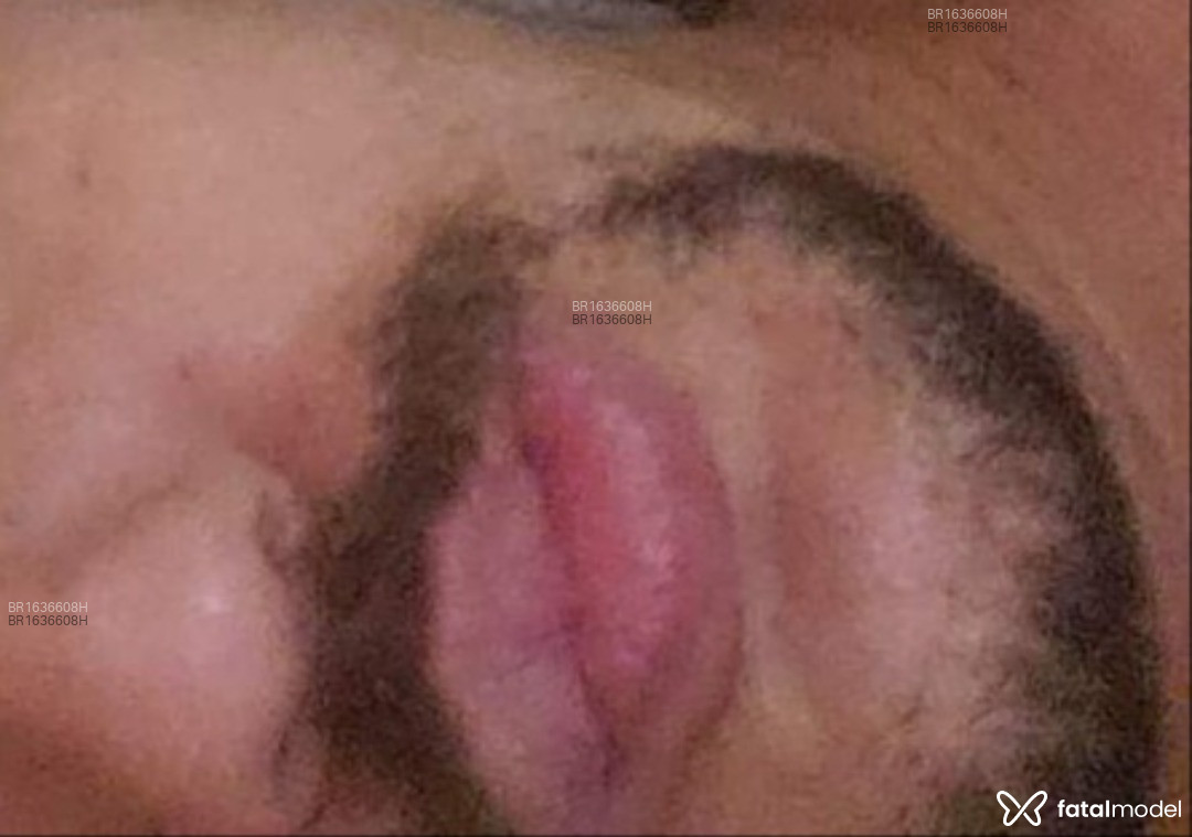 Acompanhante homem com cabelo castanho de olhos castanhos em Palhoça - Lucas Souza