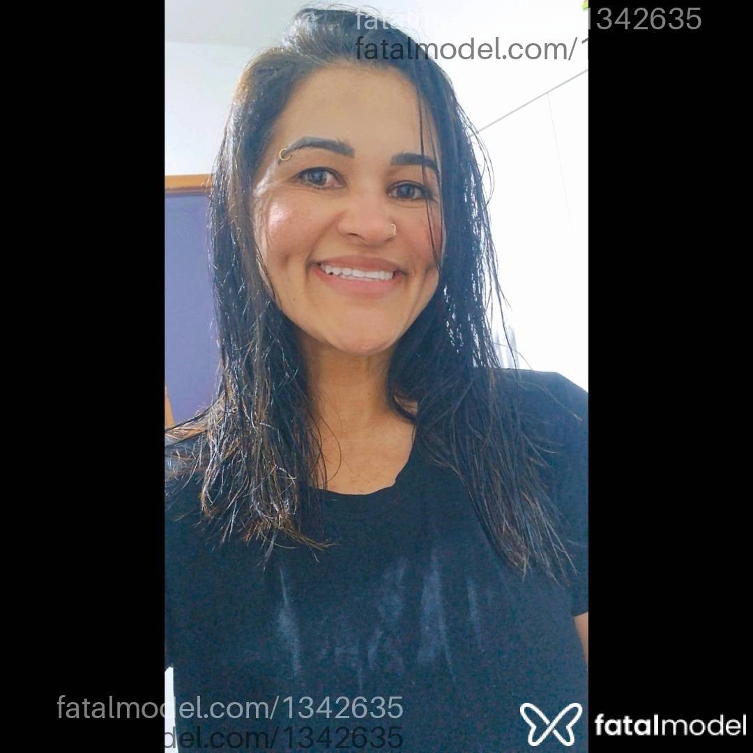 Acompanhante mulher morena (o) de olhos castanhos - Vivi Morena