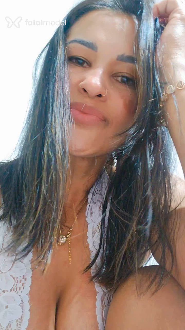 Acompanhante mulher morena (o) de olhos castanhos - Vivi Morena