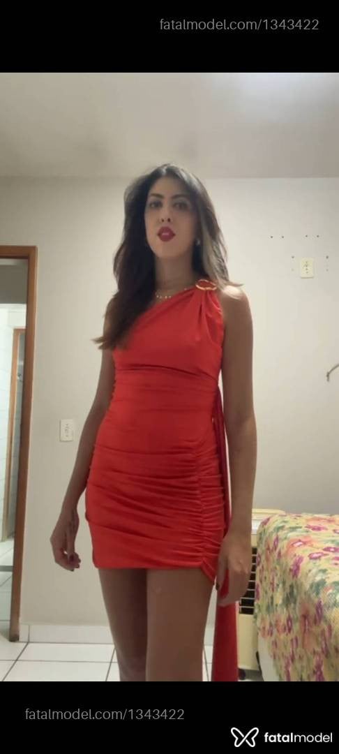 Acompanhante mulher morena (o) de olhos mel - Priscila Monteiro