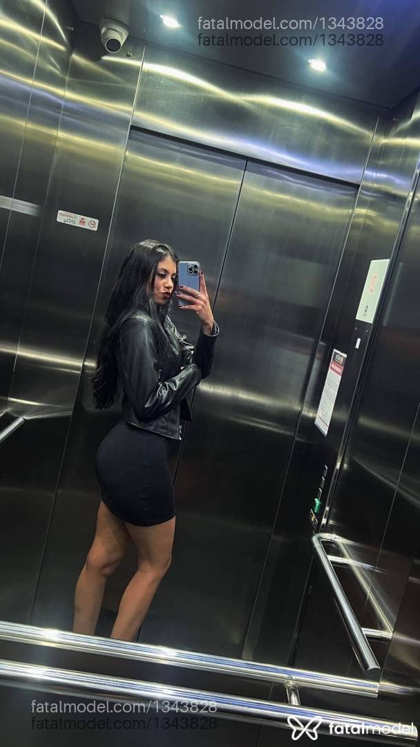 Acompanhante mulher morena (o) de olhos castanhos - Maria Eduarda