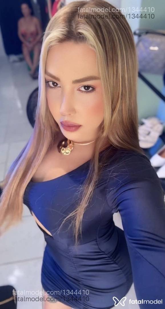 Acompanhante travesti morena (o) de olhos castanhos - Brenda Alves