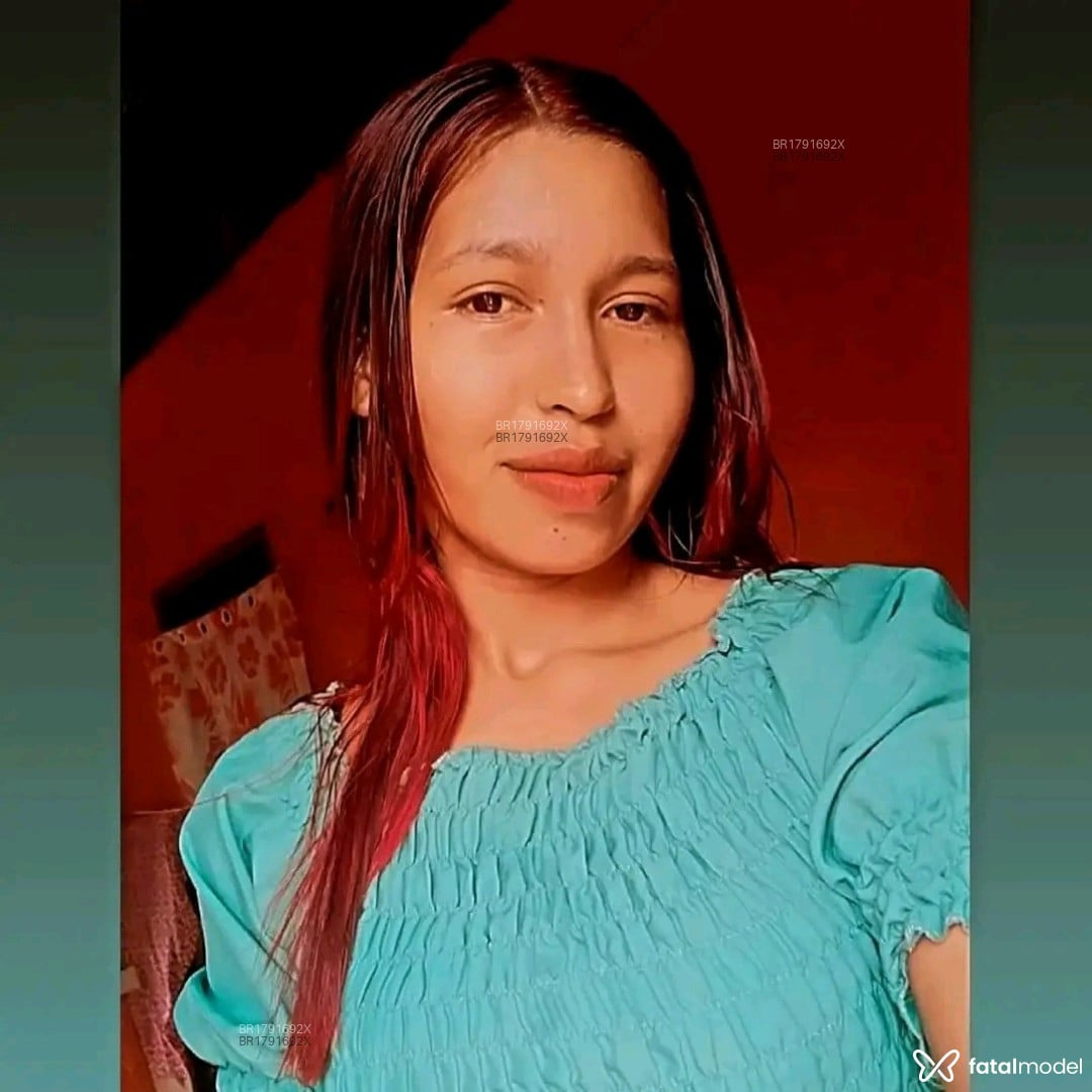 Acompanhante mulher ruiva (o) de olhos pretos em Altamira - Gaby costa