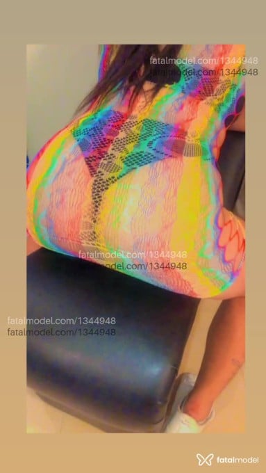 Acompanhante mulher trans morena (o) de olhos pretos em Londrina - NATACHA HORARA