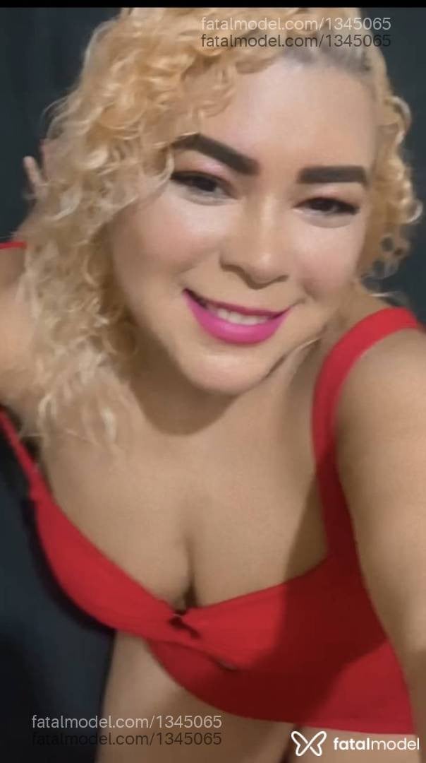 Acompanhante mulher ruiva (o) de olhos castanhos em Cabo Frio - Nicole leite