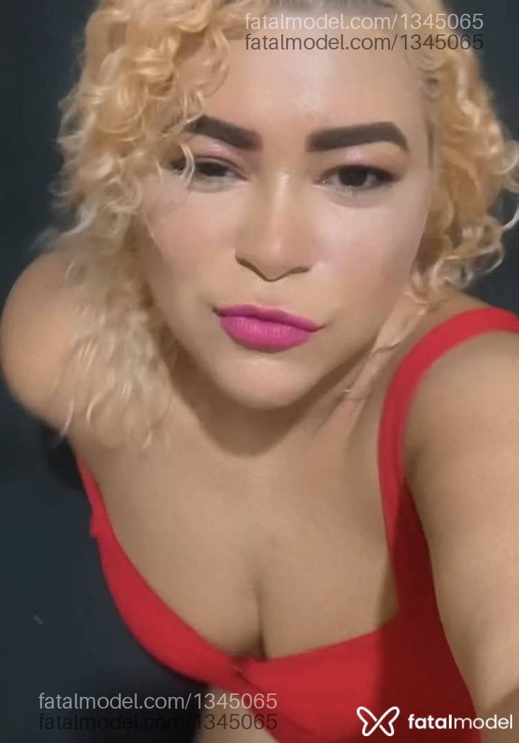 Acompanhante mulher ruiva (o) de olhos castanhos em Cabo Frio - Nicole leite