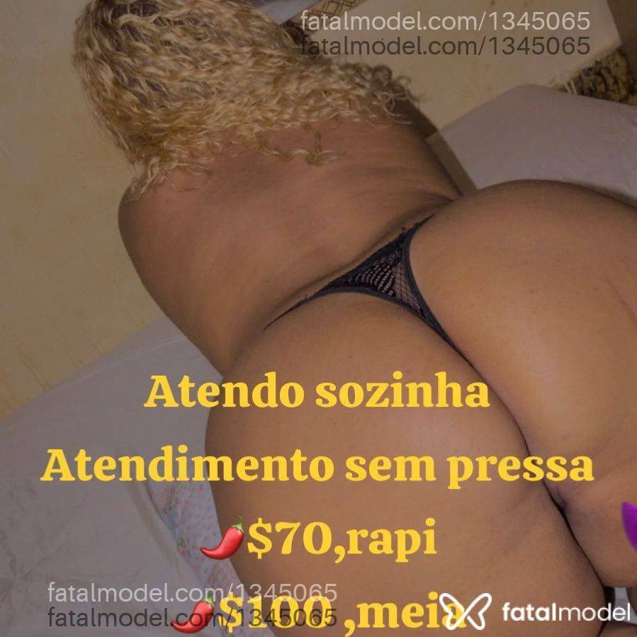 Acompanhante mulher loira (o) de olhos castanhos - Nicole leite