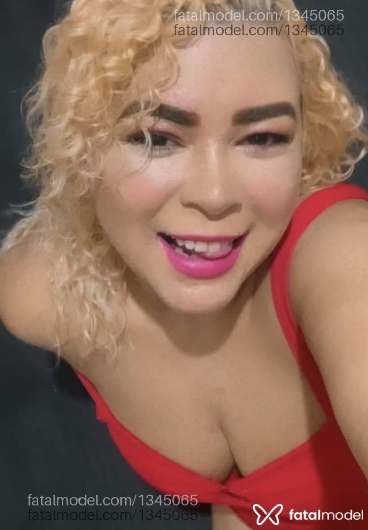 Acompanhante mulher ruiva (o) de olhos castanhos em Cabo Frio - Nicole leite