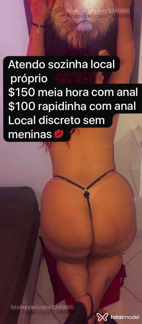 Acompanhante mulher loira (o) de olhos castanhos - Nicole leite