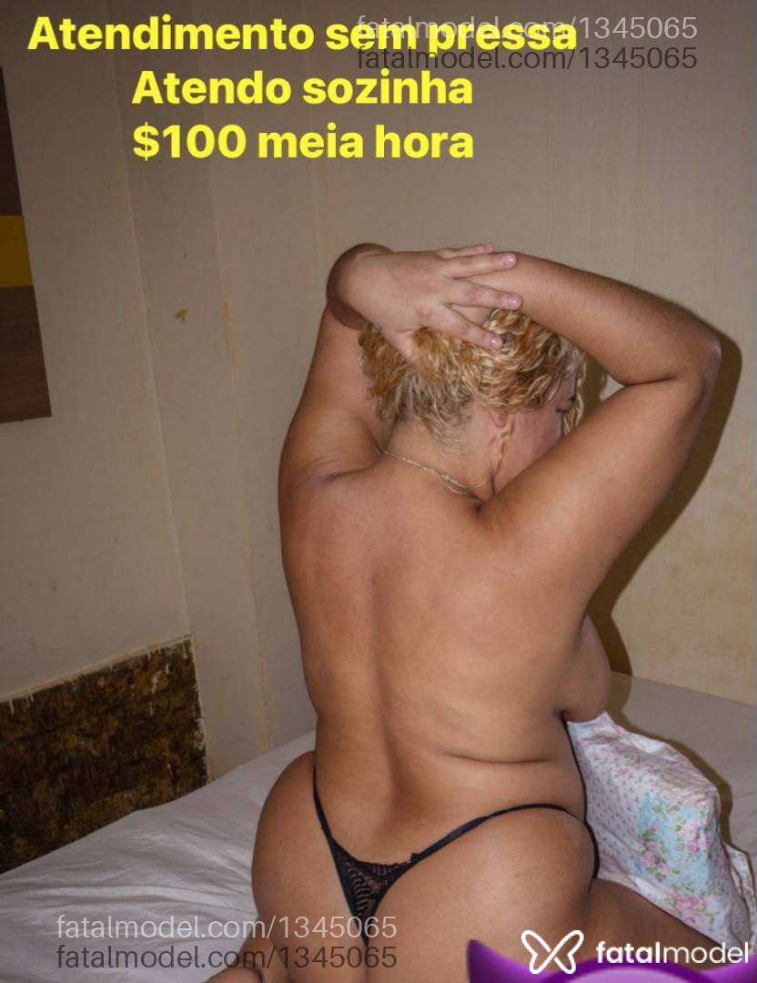 Acompanhante mulher ruiva (o) de olhos castanhos - Nicole leite
