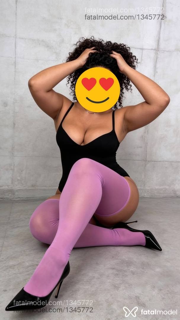 Acompanhante mulher com cabelo castanho de olhos castanhos em Aracati Acompanhante mulher com cabelo castanho de olhos castanhos em Aracati - Patrícia Barcellos