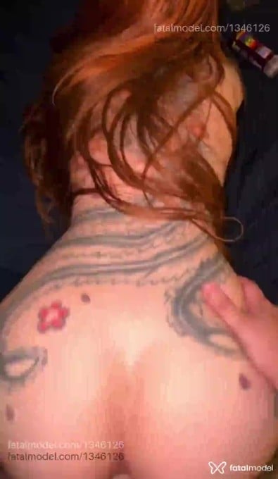 Acompanhante mulher ruiva (o) de olhos castanhos em Araçatuba - Mel