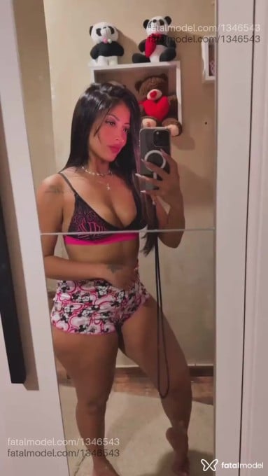 Acompanhante mulher morena (o) de olhos castanhos em Juiz de Fora - Ágatha