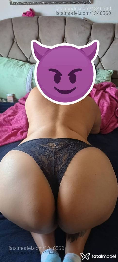 Acompanhante mulher com cabelo castanho de olhos castanhos - Nathacha