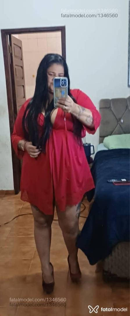 Acompanhante mulher com cabelo castanho de olhos castanhos - Nathacha