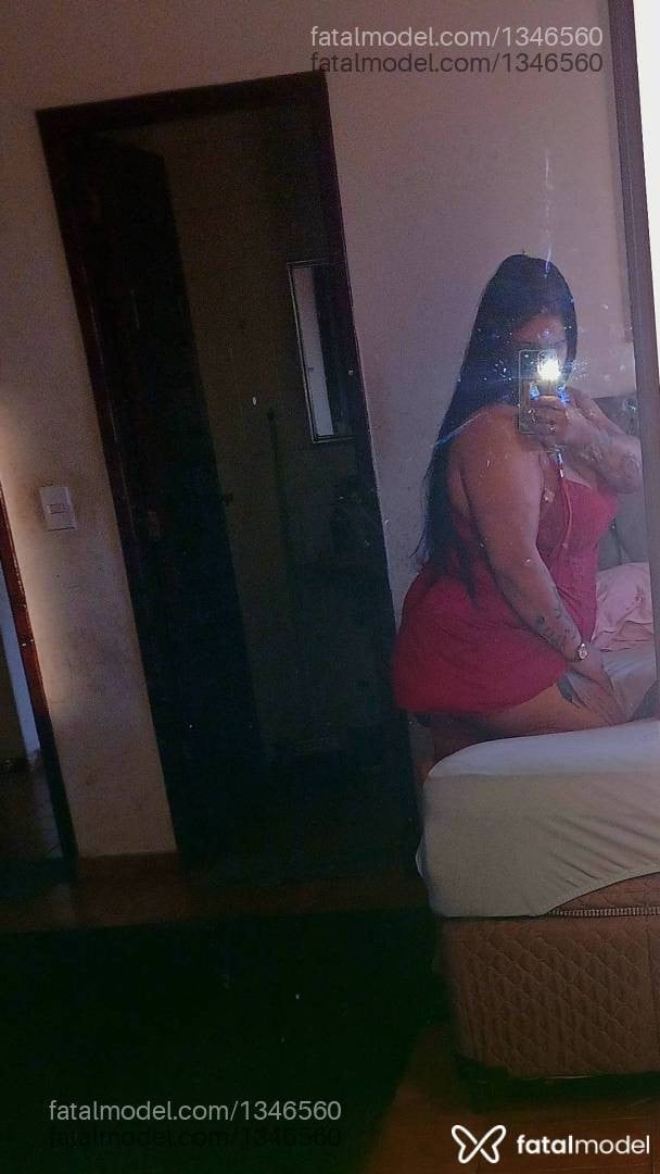 Acompanhante mulher com cabelo castanho de olhos castanhos em Três Pontas - Nathacha
