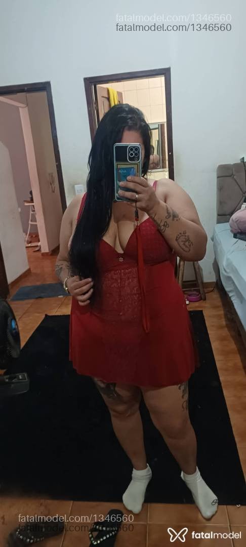 Acompanhante mulher com cabelo castanho de olhos castanhos - Nathacha