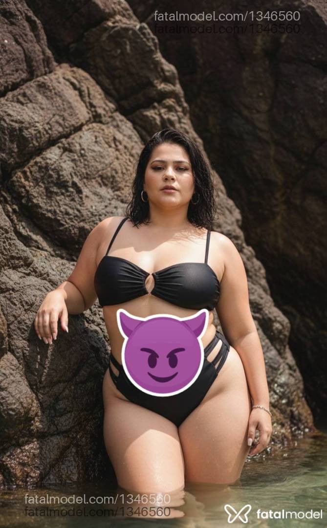 Acompanhante mulher com cabelo castanho de olhos castanhos - Nathacha