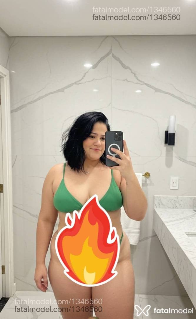Acompanhante mulher com cabelo castanho de olhos castanhos - Nathacha