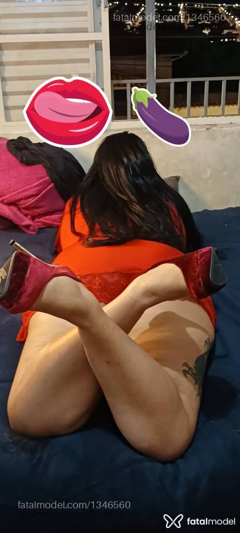 Acompanhante mulher com cabelo castanho de olhos castanhos em Três Pontas - Nathacha