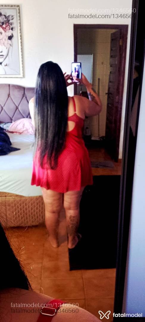 Acompanhante mulher com cabelo castanho de olhos castanhos em Três Pontas - Nathacha