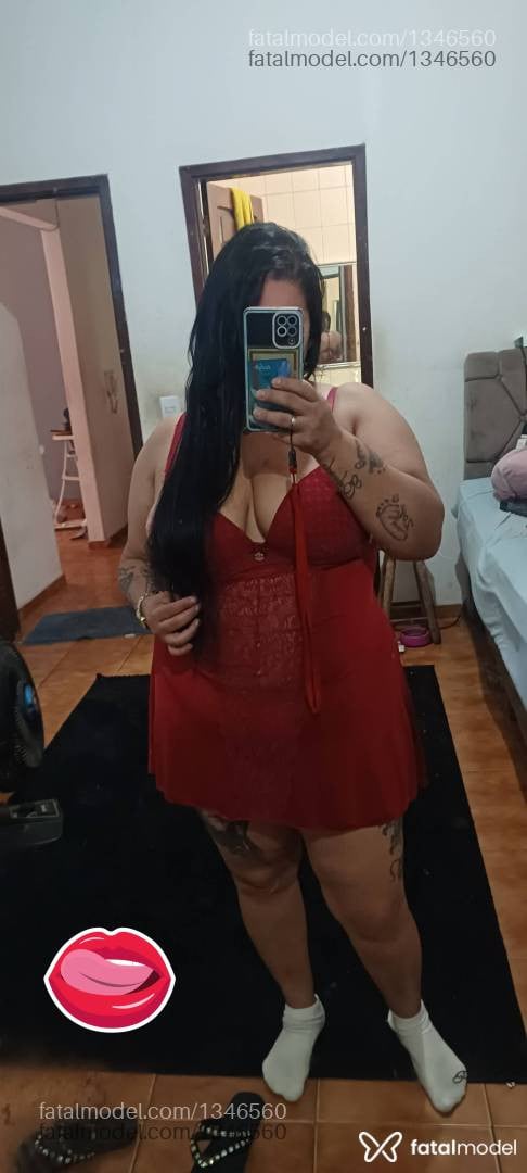 Acompanhante mulher com cabelo castanho de olhos castanhos em Três Pontas - Nathacha